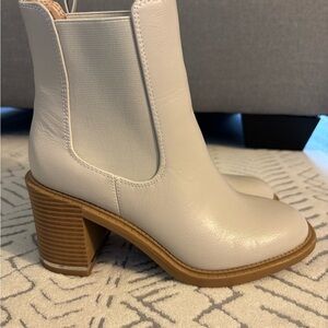 Women's Cream Ankle Boots